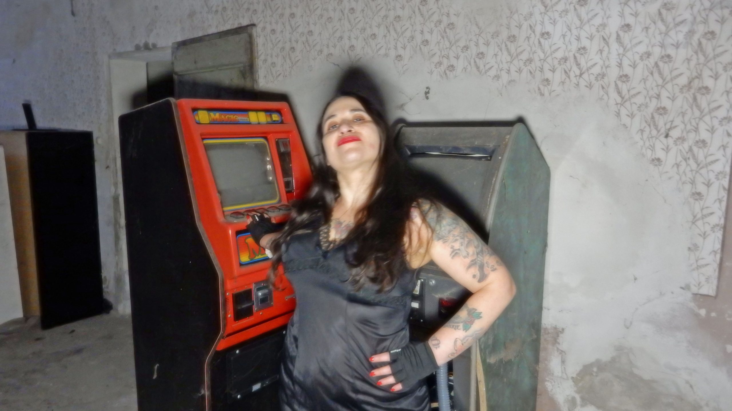 ALLA CONSOLLE! URBEX ITALIA!